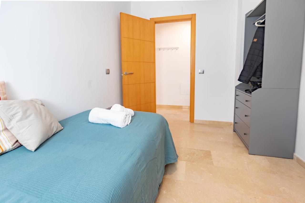 Teatro Suites Malaga City Flat Exterior photo