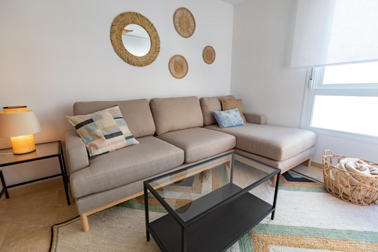 Teatro Suites Malaga City Flat Exterior photo