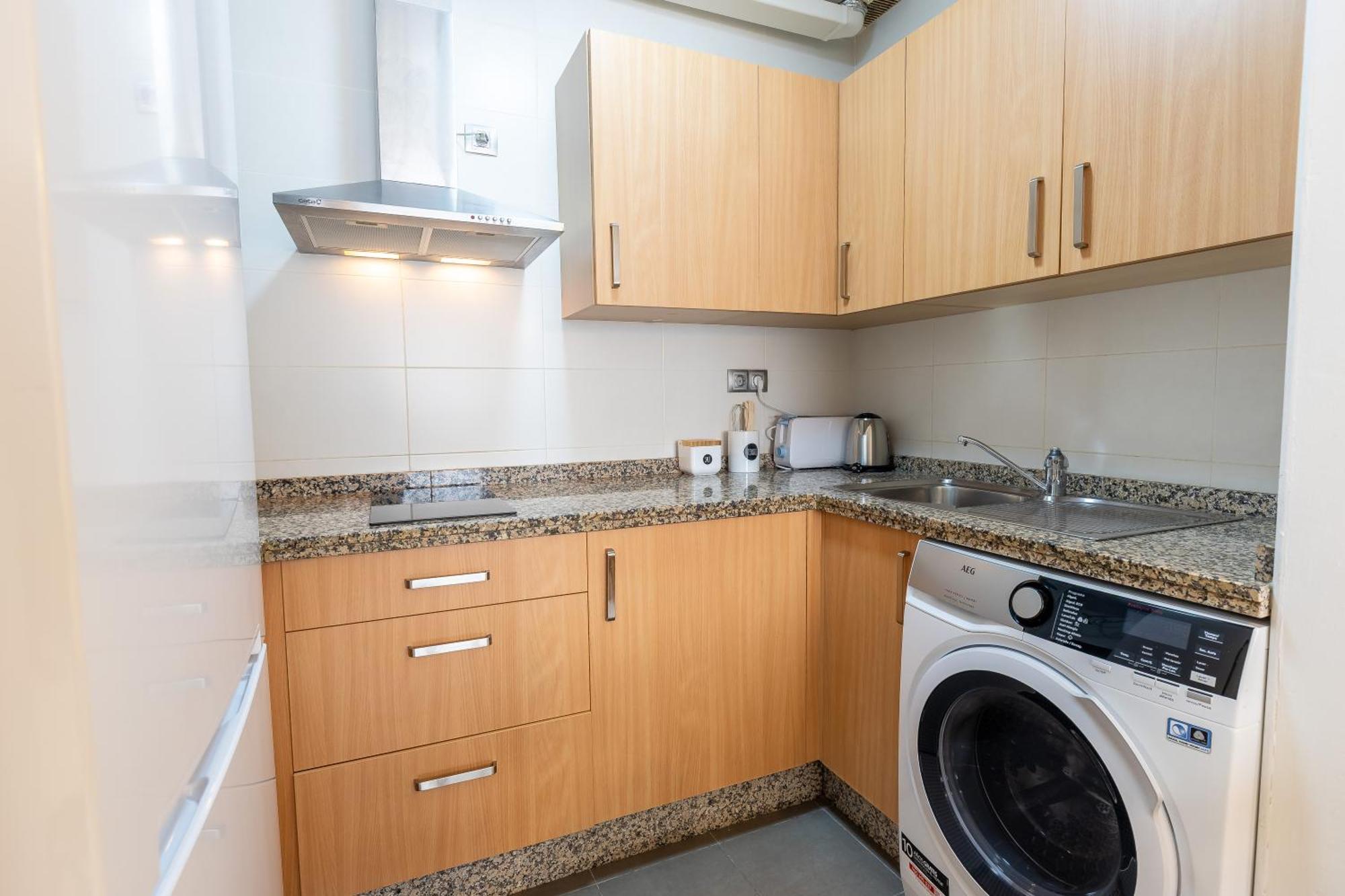 Teatro Suites Malaga City Flat Exterior photo